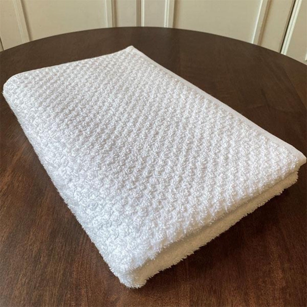 jacquard towels White cotton towels with decorative borders for hotels Stylish Bathroom Addition: Tasteful and Refined - Ultra Absorbent Luxury Bath Towel - White