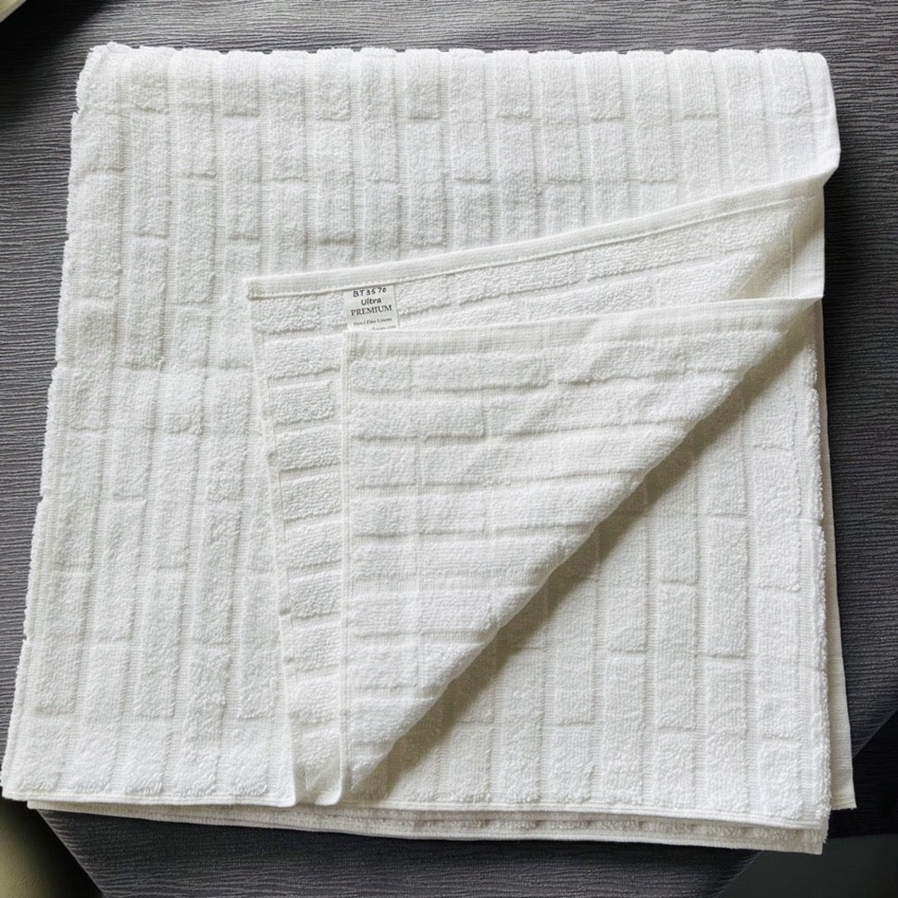 100% cotton white towels for hotels Sleek and Sumptuous: The Ultimate Post-Bath Comfort - Ultra Premium Bath Sheet (35x70", 18lbs/dz) - shop now at CHS