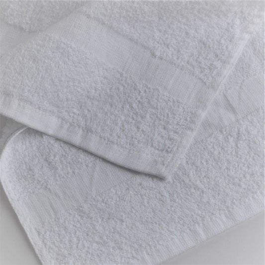 affordable wash cloths for hotels, Airbnb, and resorts, available in bulk bedding supply