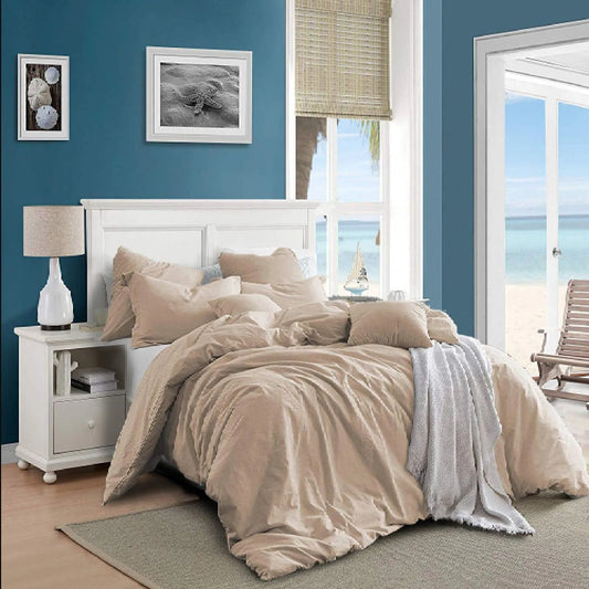 3 piece comforter set for hotels, Airbnb, and motels, available in bulk for guest room bedding supply