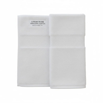 Commercial-grade hand towels made from breathable Turkish cotton, built to withstand frequent laundering