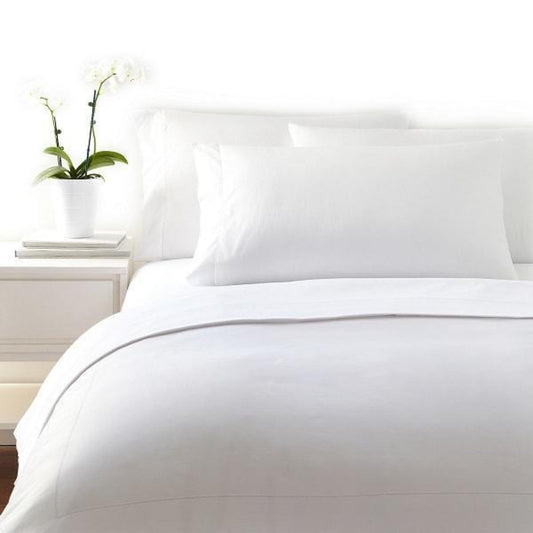 Premium quality sateen fitted bed sheets  for hotels, Airbnb, and resorts, designed for comfort and available for wholesale 